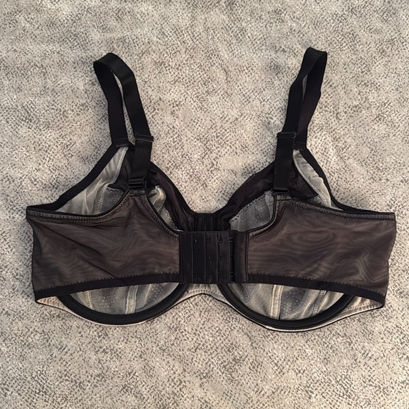 Chantelle Black Lace Bra (Like New) - Picture 2 of 5